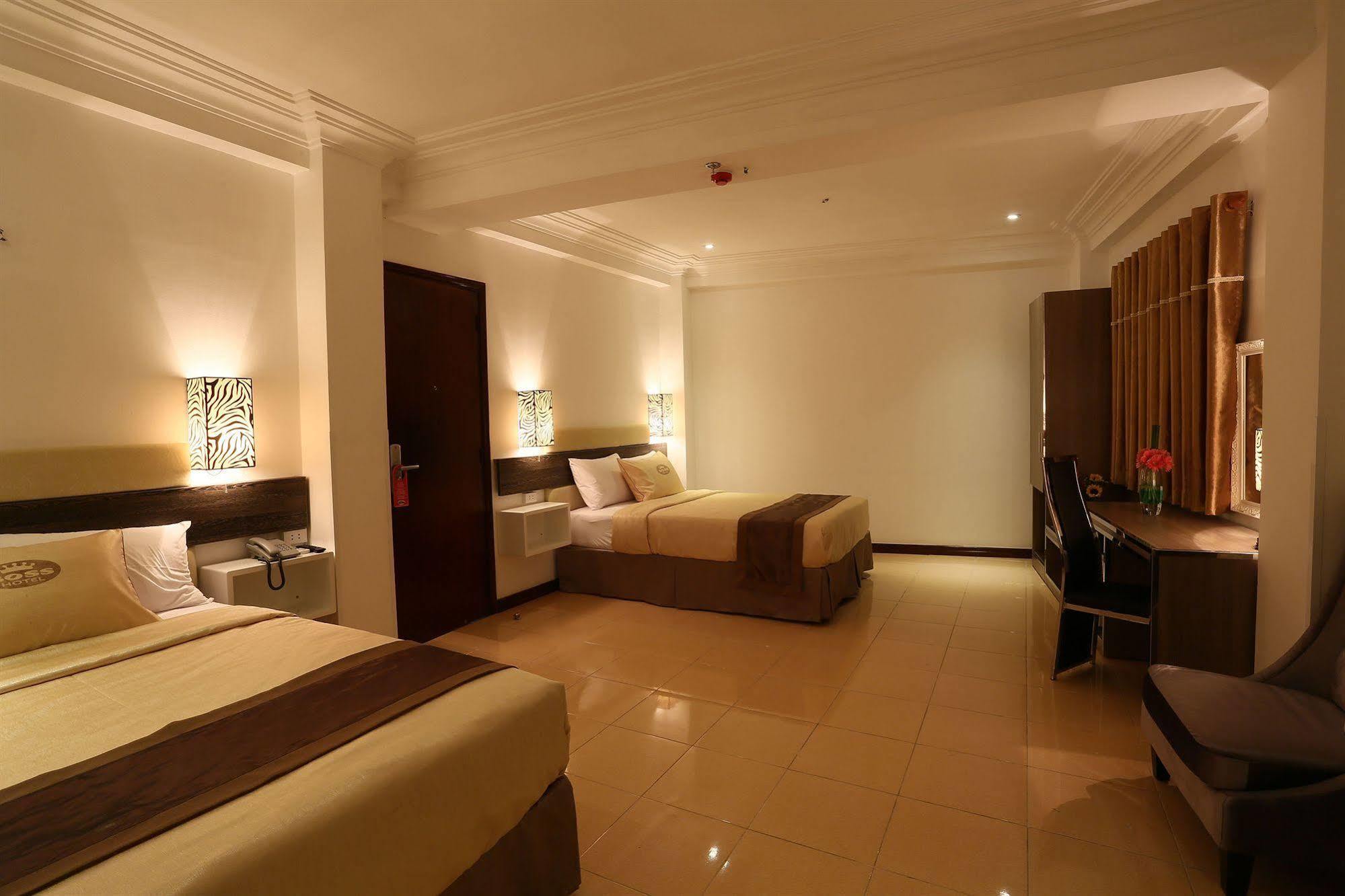 A25 Hotel - 14 Pho Duc Chinh ホーチミン市 エクステリア 写真
